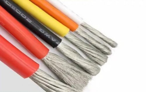 如何選擇合適的電纜類型？